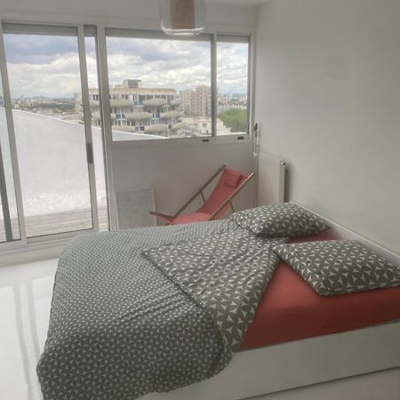 14Eme Et Der Etage "Arty" Avec 2 Chambres Et Vue Panoramique ! Créteil Esterno foto