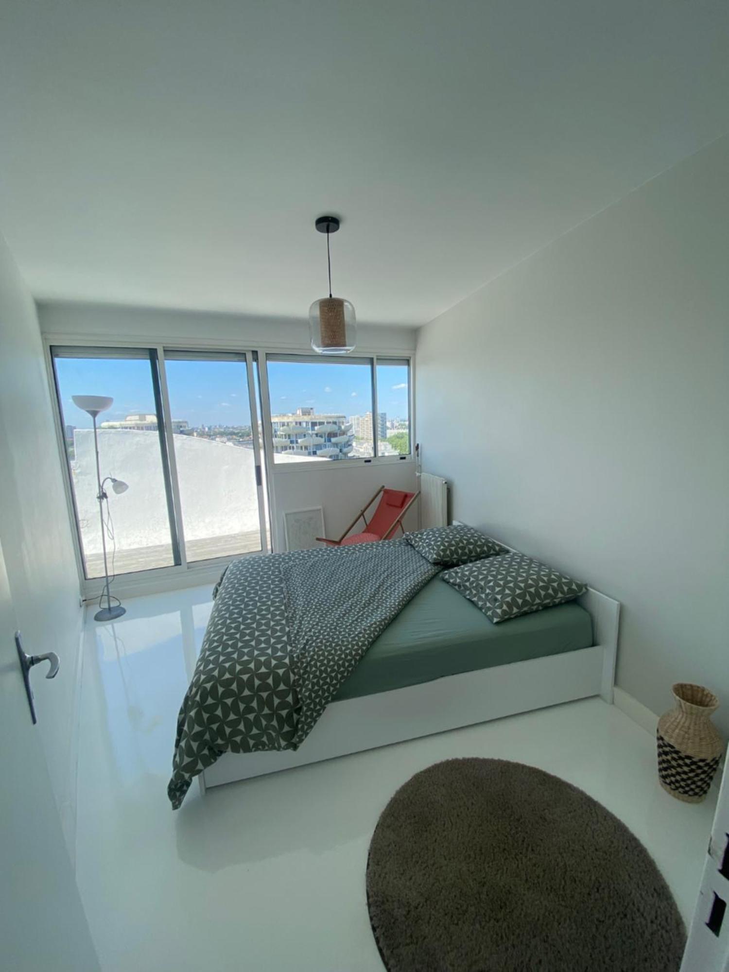 14Eme Et Der Etage "Arty" Avec 2 Chambres Et Vue Panoramique ! Créteil Esterno foto